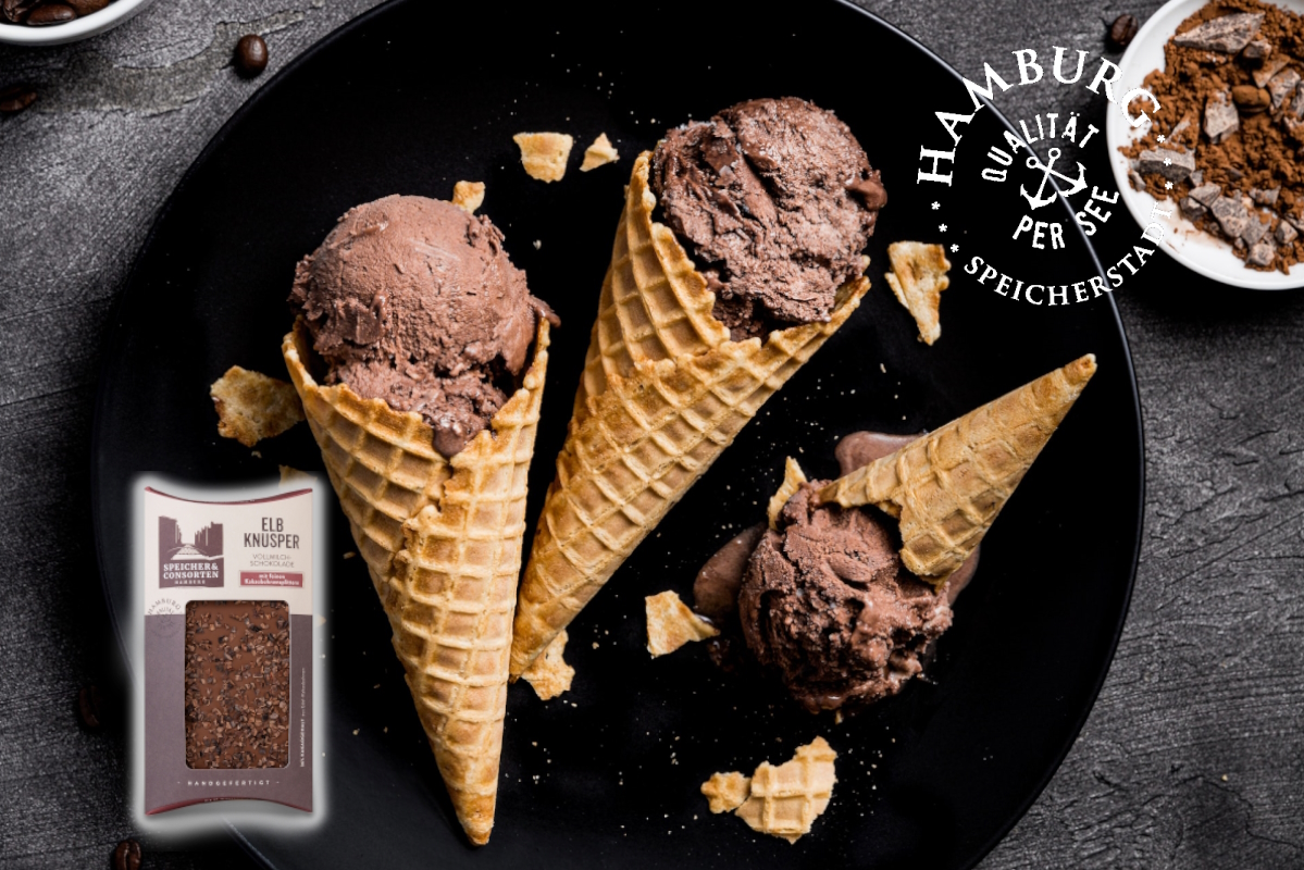 Schokoladen Nicecream mit Elebknusper Schokolade von Soeicher & Consorten